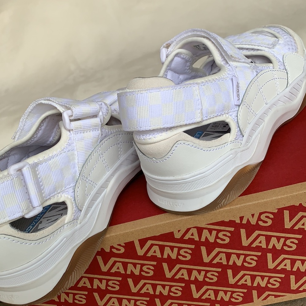 VANS VARIX TRI-LOCK CHECKER True White WMNS - Picture 11 of 13